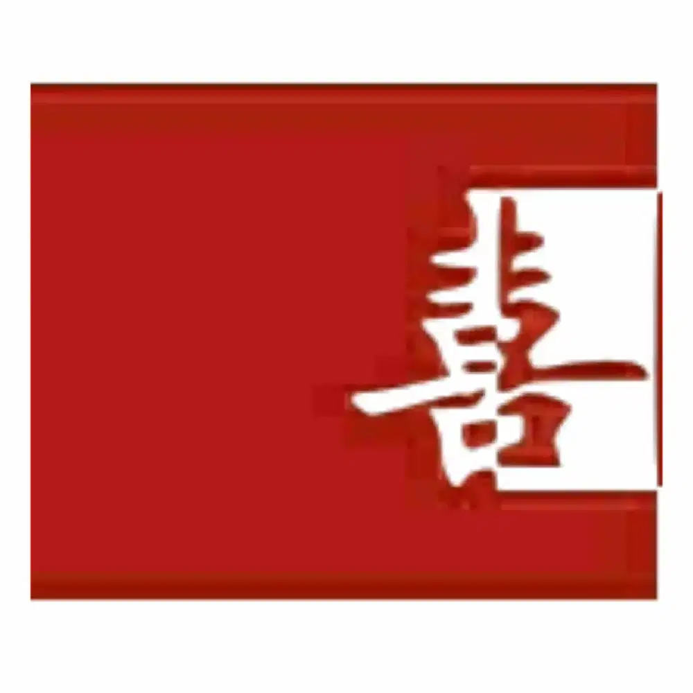 Admin marketplace 1 orang , Host live 2 orang