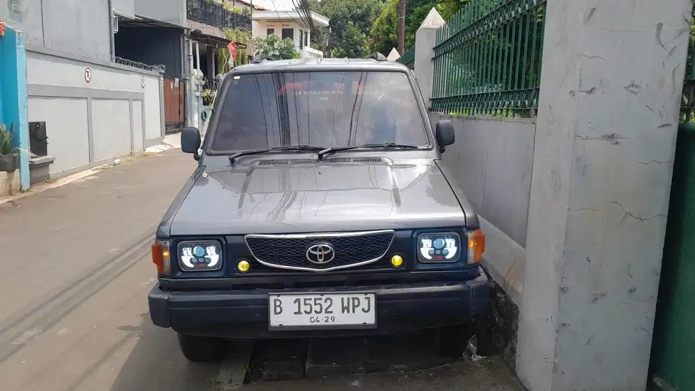Toyota Kijang 1992 Bensin