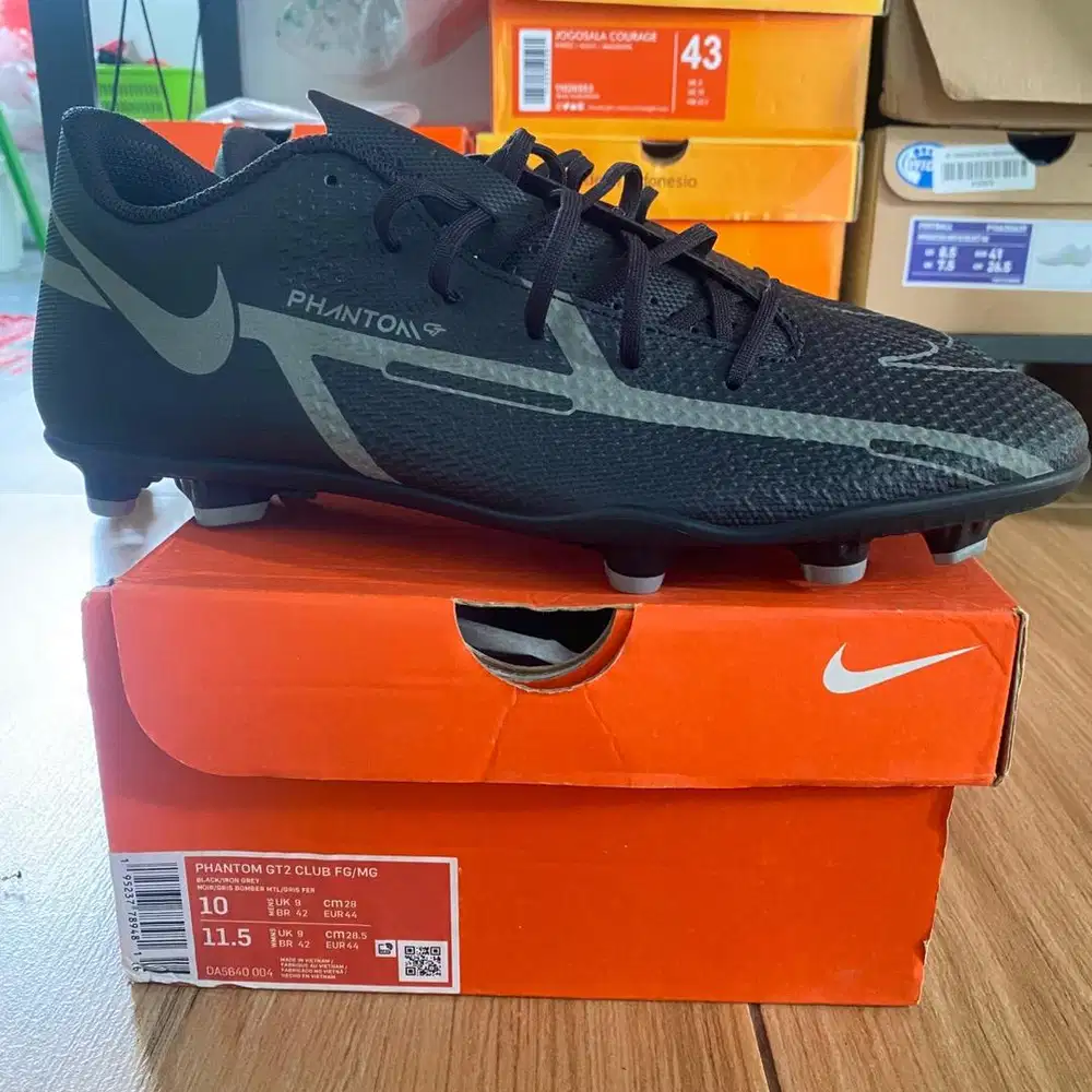 Sepatu bola Nike Phantom GT2 club size 44 new ori