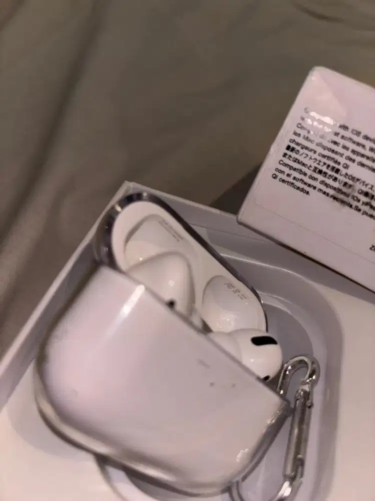 Airpod Apple Pro Generasi 1