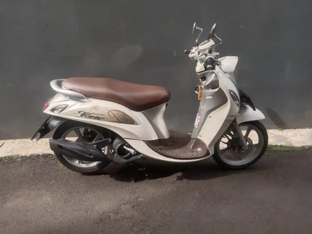 JUAL Cepat Yamaha Fino FI Thn 2019, SUPER MULUSSS.. FULL ORI..