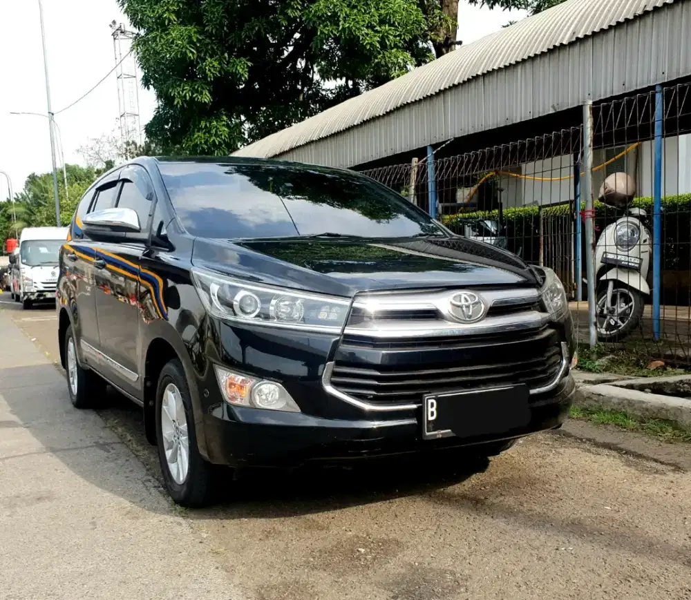 Full orisinil no repaint! Toyota Innova V diesel Reborn 2.4 At 2018