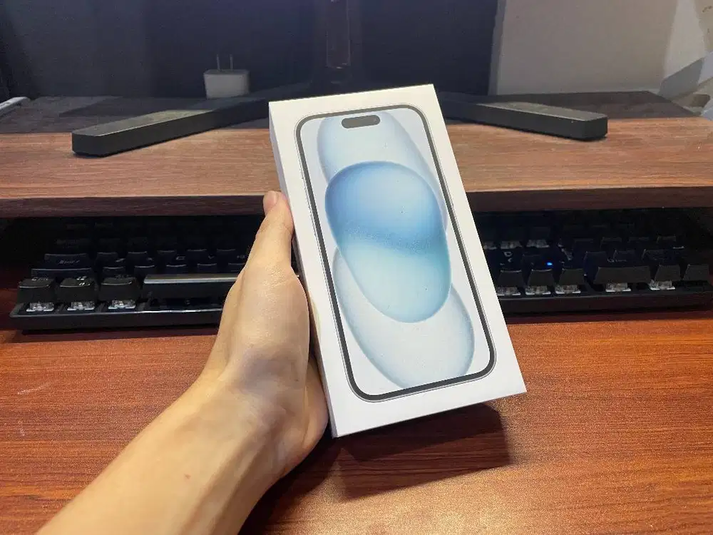 NEW IPHONE 15 BLUE 128 GB RESMI IBOX