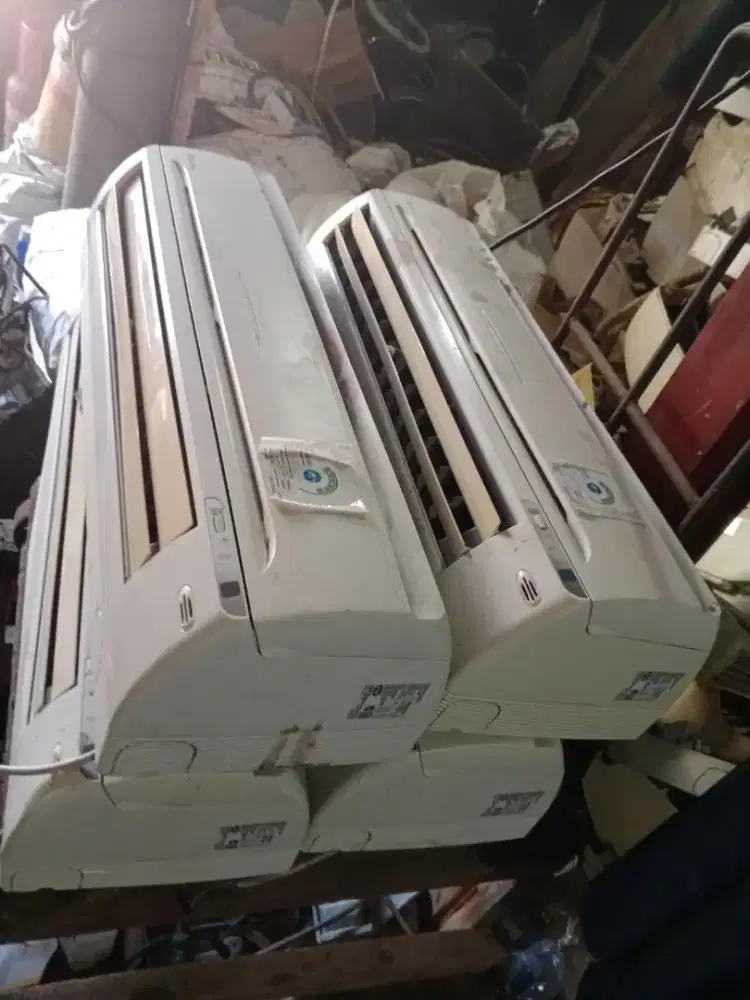 Menerima AC bekas dan AC rusak