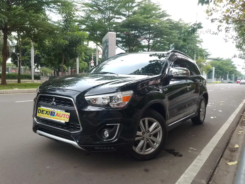 KM40000)MITSUBISHI OUTLANDER PX AT 2019 NIK 2018 ISTIMEWA KM RENDAH
