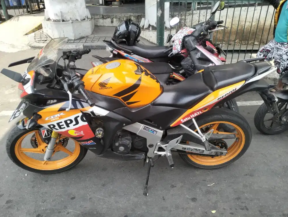 Honda CBR150R Repsol thailand