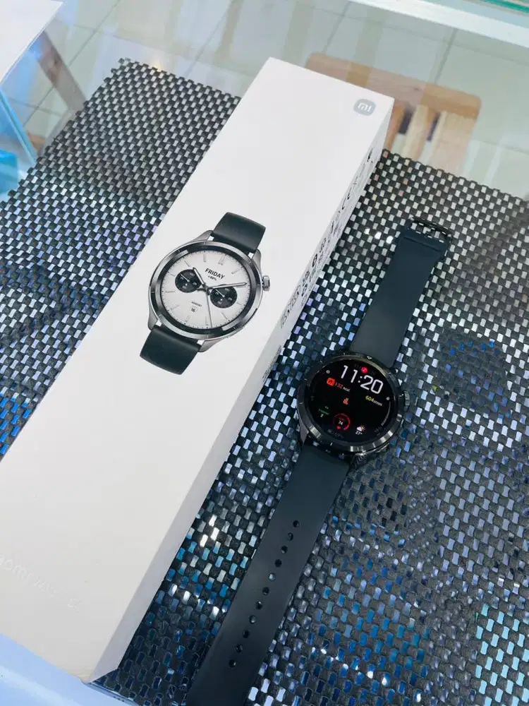 Xiaomi watch S4