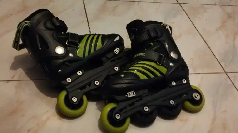 Cougar inline skates
