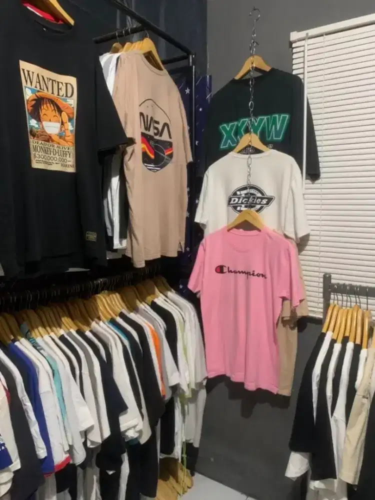 Dicari Host live streaming