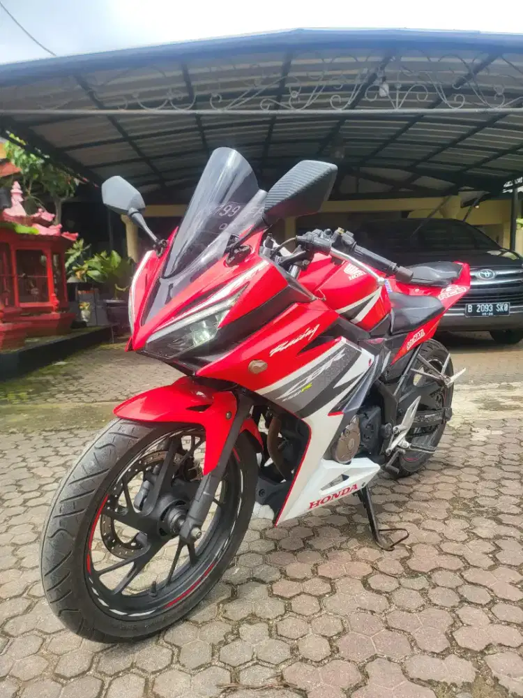 Honda CBR 150R LED 2016 Merah