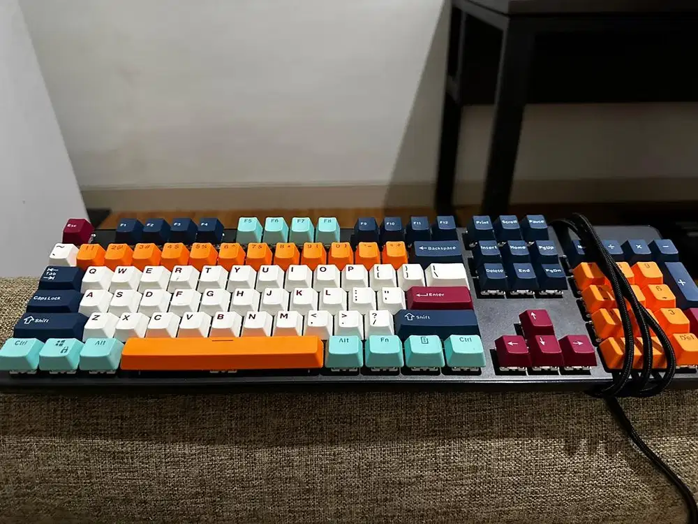 Dijual keyboard mechanical phantom elite full size