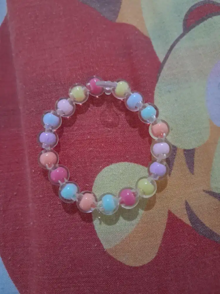 GELANG MANIK-MANIK – HSC 2025