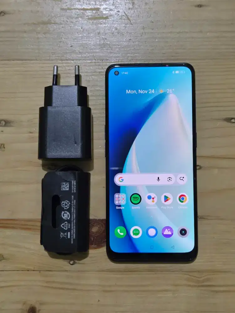 Realme 9 Pro Plus 5G 8/256 Resmi Indonesia