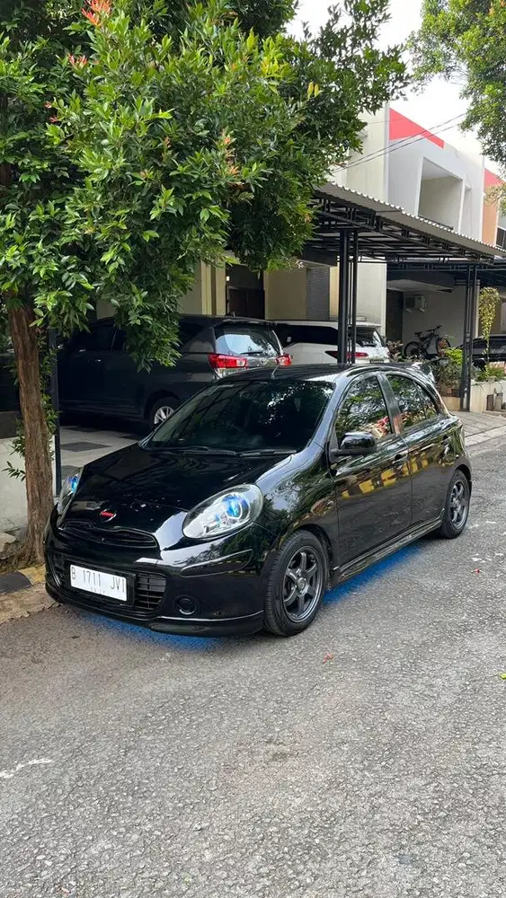 Nissan March 2012 XS 1.2 A/T