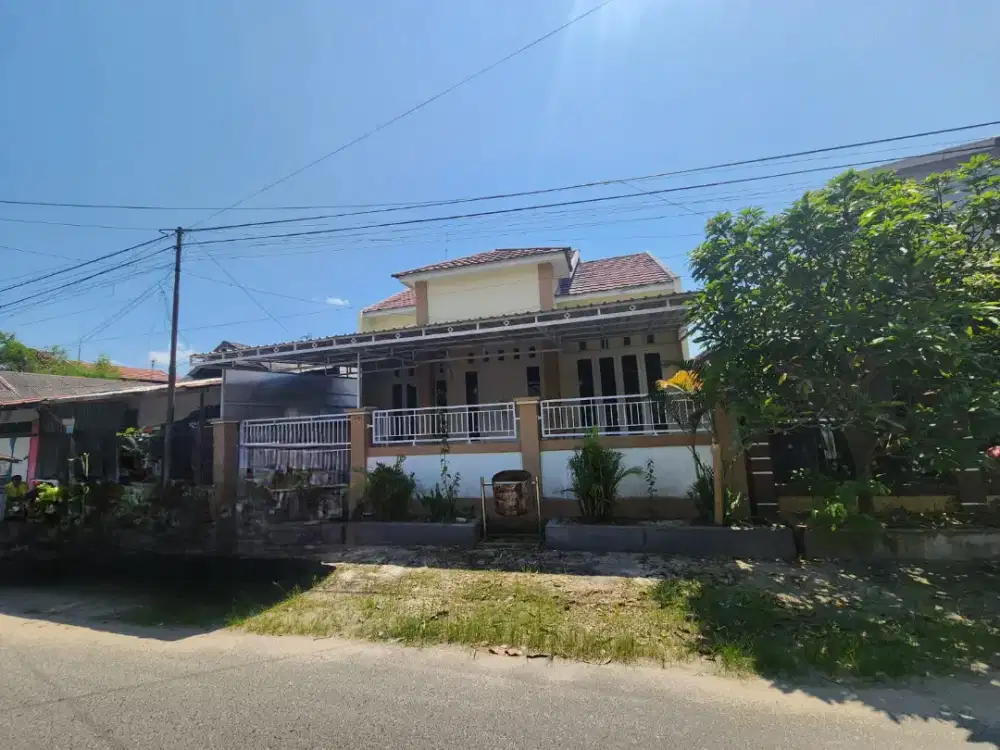 Disewakan  Rumah strategis Dekat Bandara dan Lap Golf Swargaloka