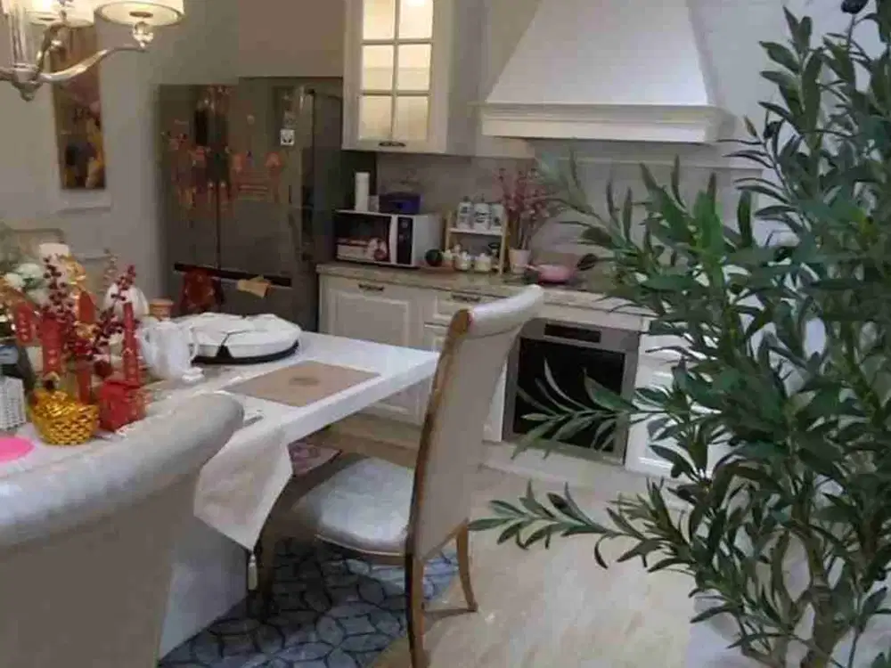 Termurah Rumah Cantik Full Renov & Furnished Di Kawasan Lippo Siap Huni