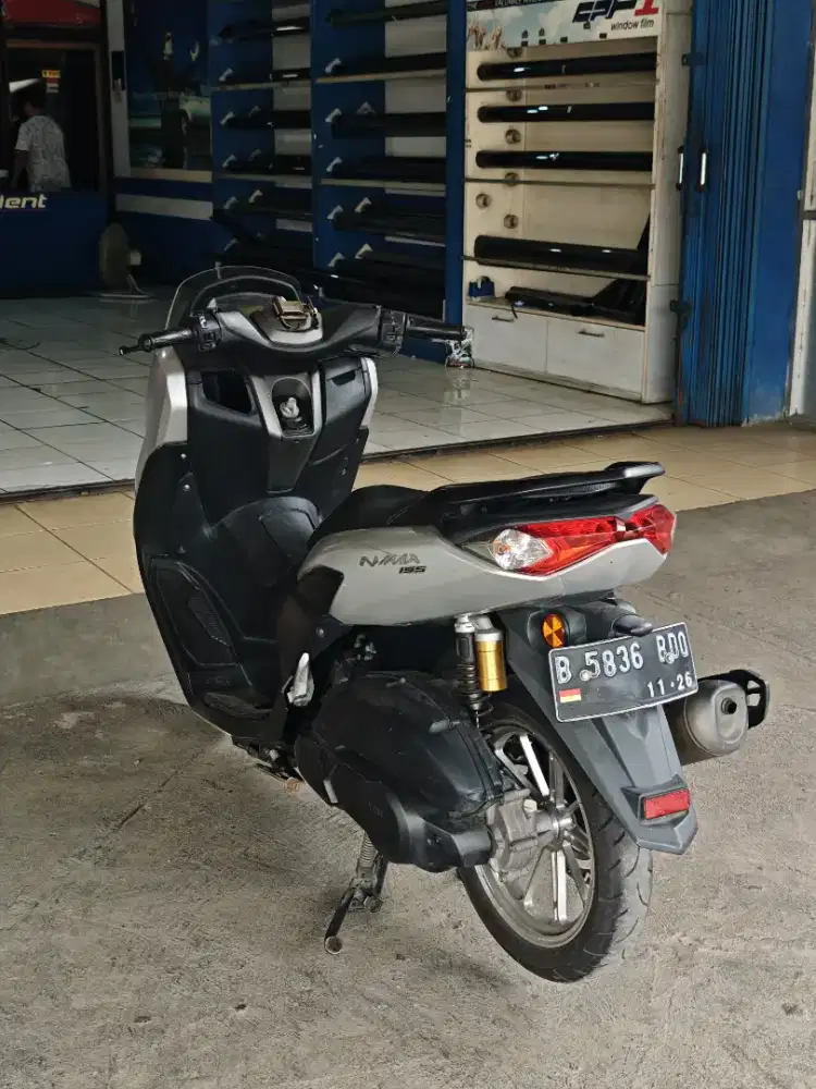 Nmax 2021 keyless pemakaian pribadi velg vnd ban maxxis