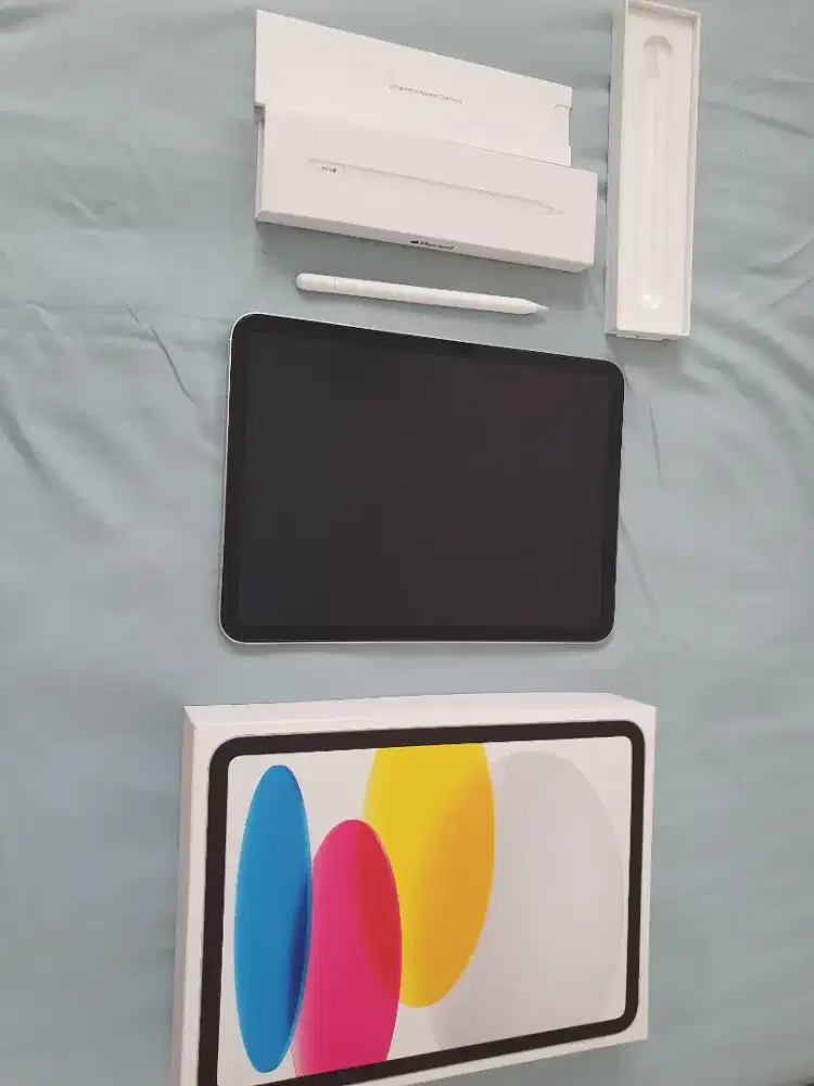 Ipad 10th Gen 2022, Wifi Only + apple pencil USB C 2023