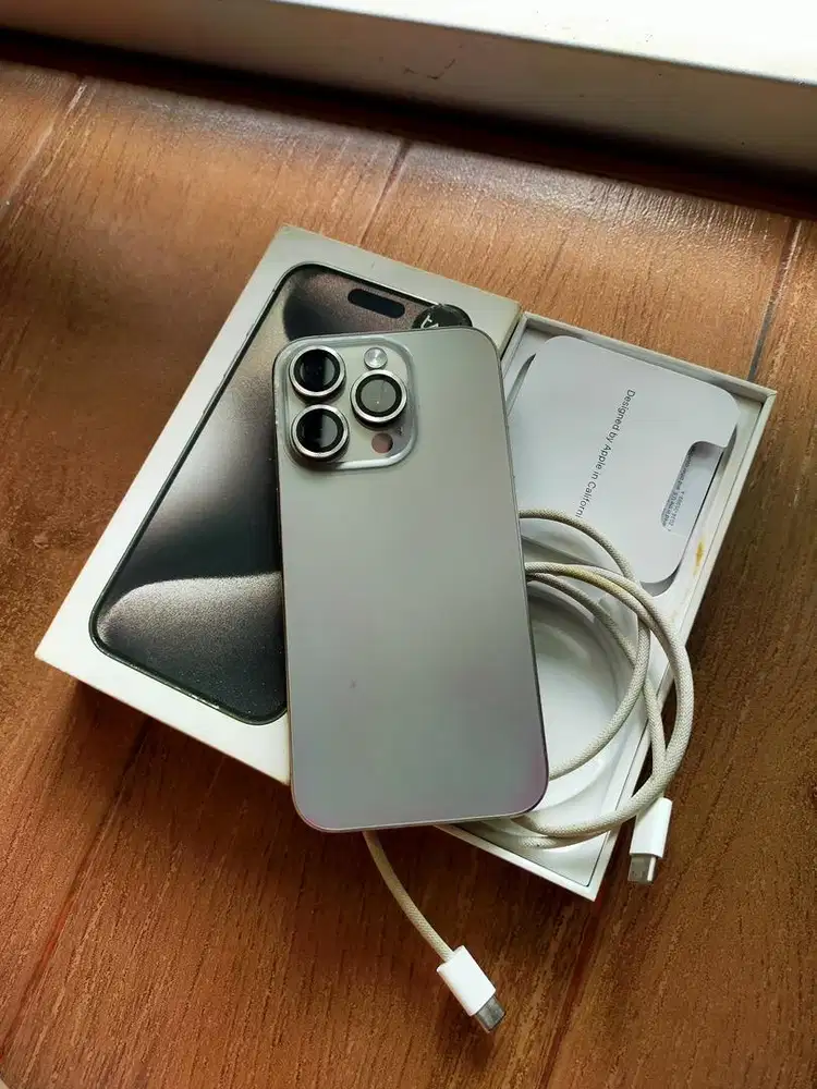 Iphone 15pro 128GB second natural titanium