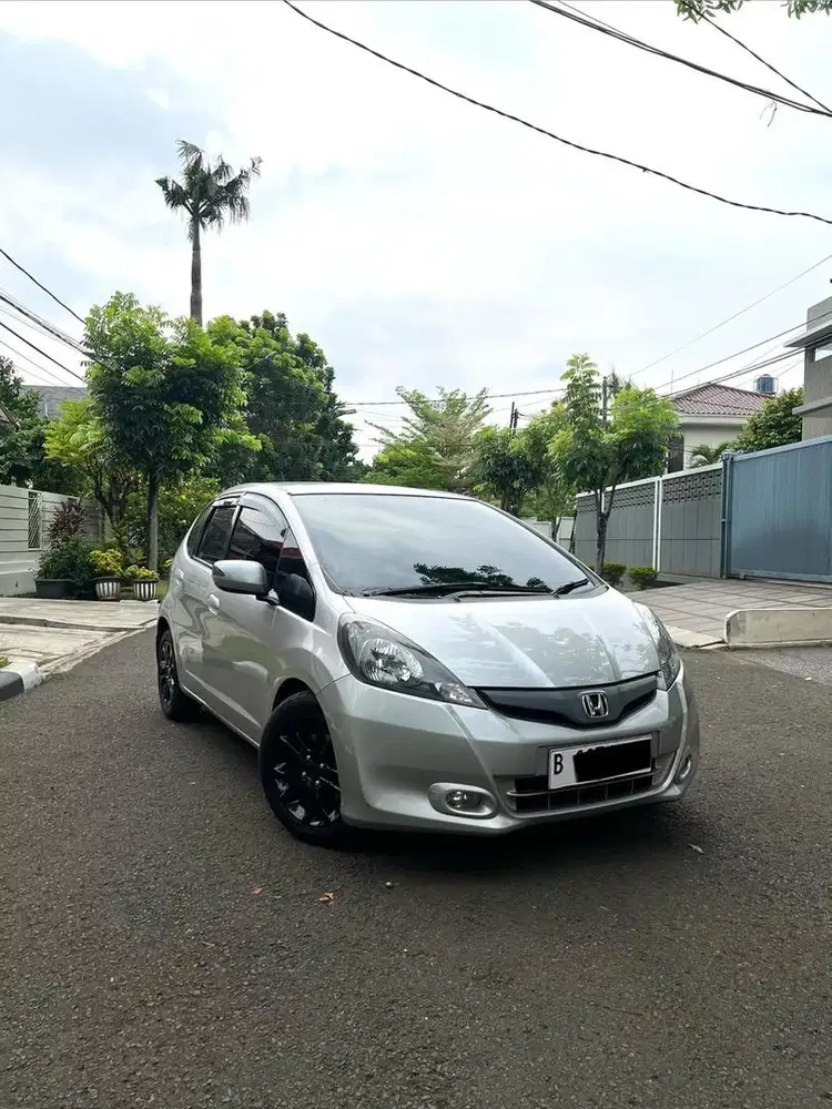 JAZZ S 1.5 AT 2013 ( last edition paddle shift)