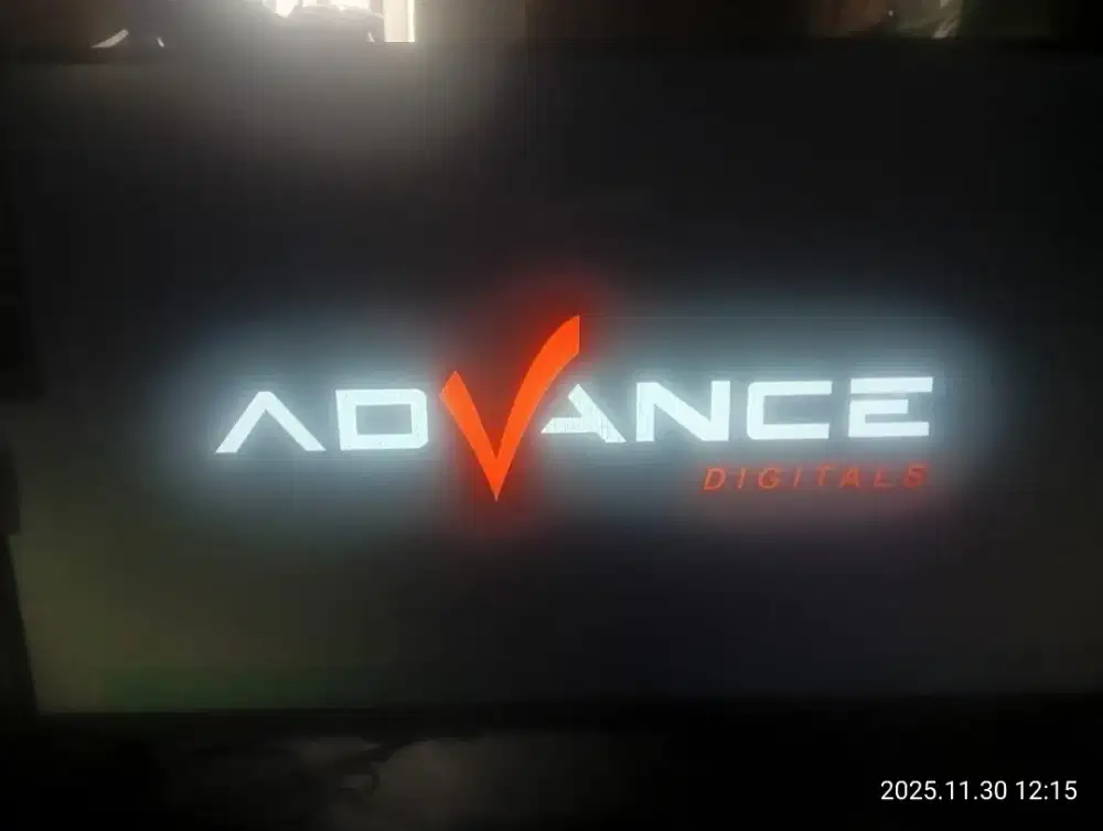 TV Android Adv-3209A + Antena Toyosaki