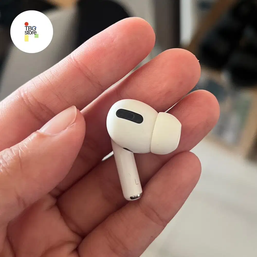 AIRPODS PRO (ORI) - left bud, case, box (inc. charger & ear tips)