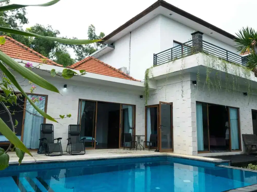 Villa Modern Nusa Dua