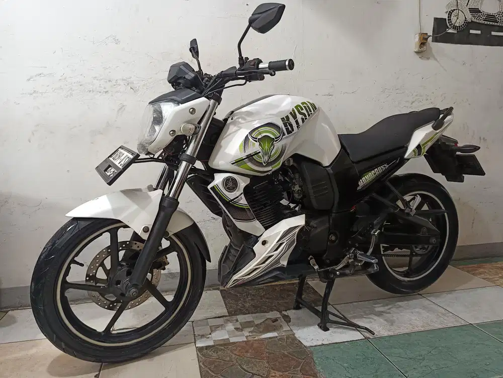 DI JUAL CEPAT BYSON KARBU 2013 lengkap bagus