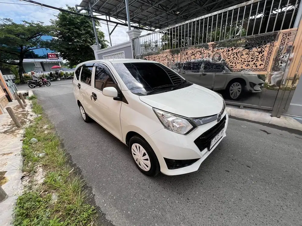 Sigra M 1.0 Manual 2019