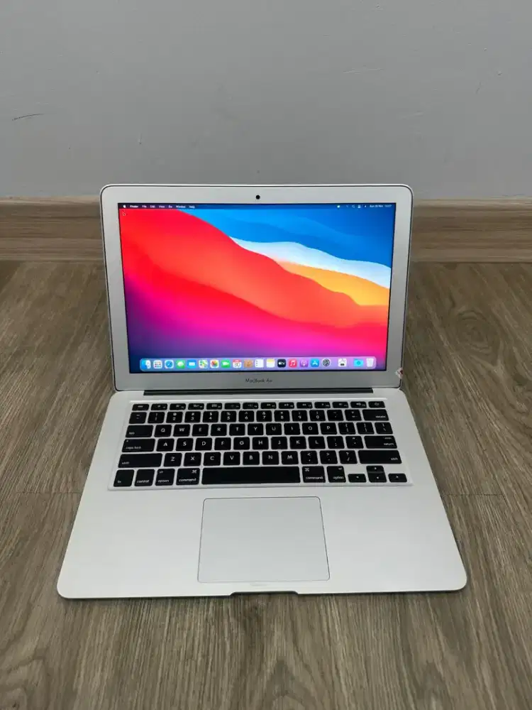 MacBook Air 2017 i5