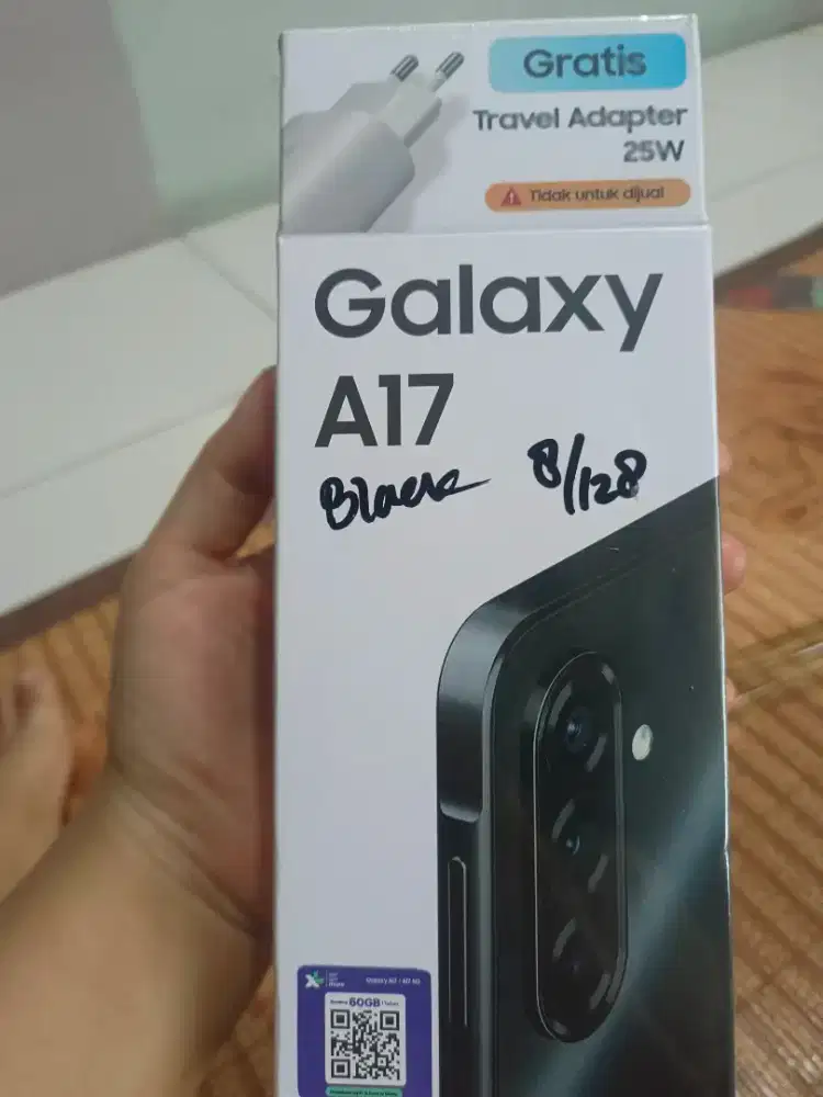 samsung A17 black
