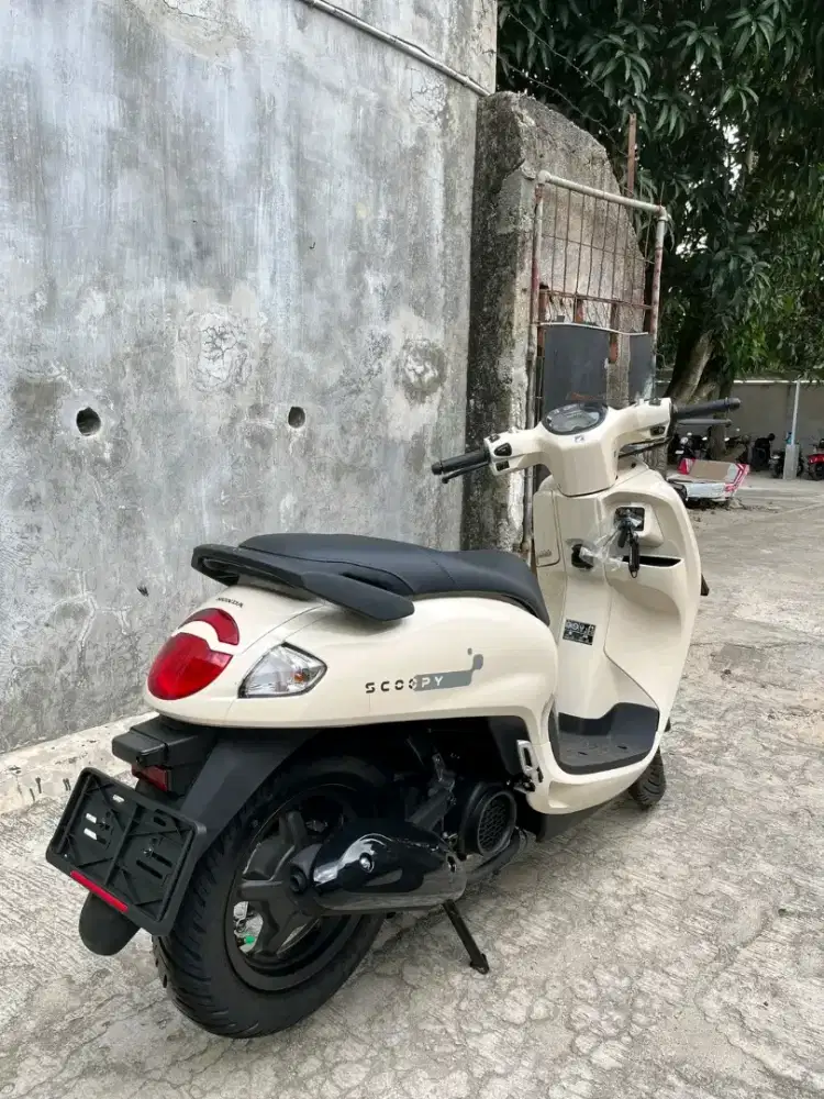 HONDA SCOOPY FASHION KREM