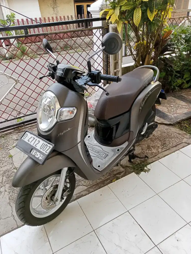 scoopy 2019 satu tangan, mulus sehat luar dalam, liat pasti suka