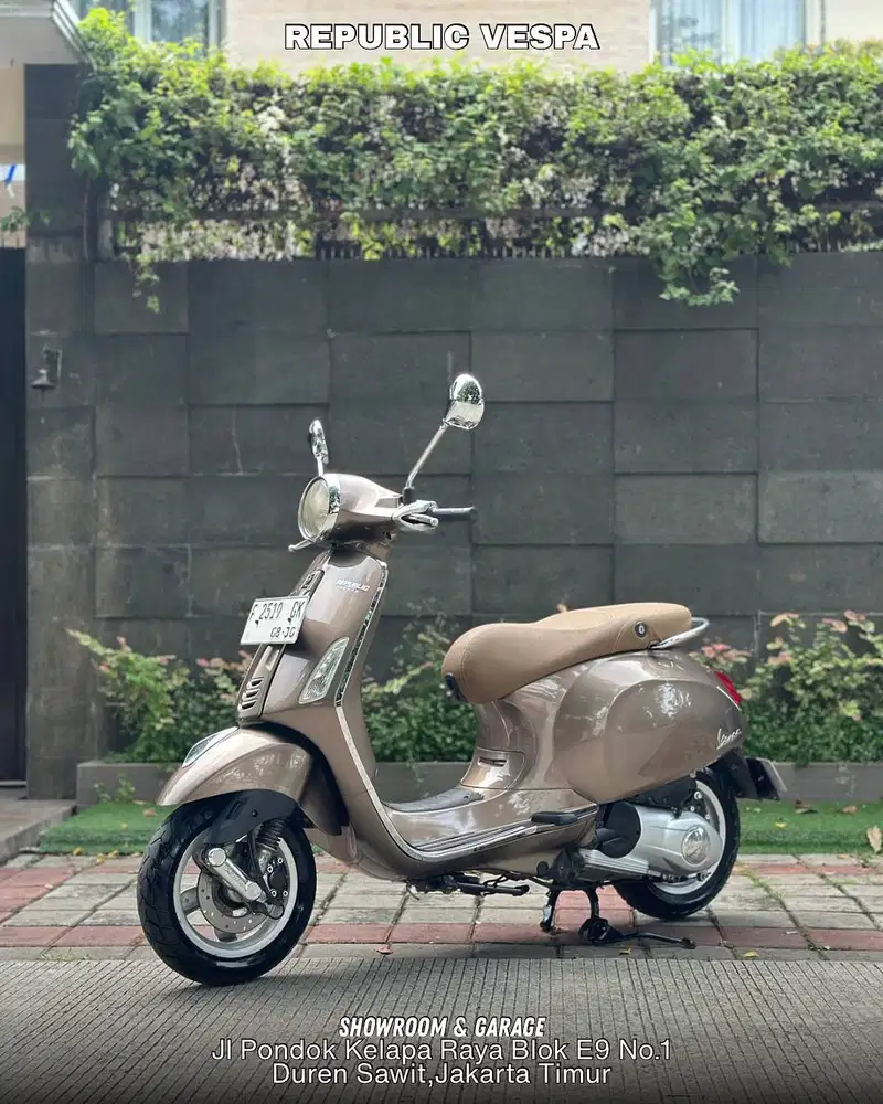 PIAGGIO VESPA PRIMAVERA 150 3V TAHUN 2015 WARNA COKELAT PERFECT CONDIT