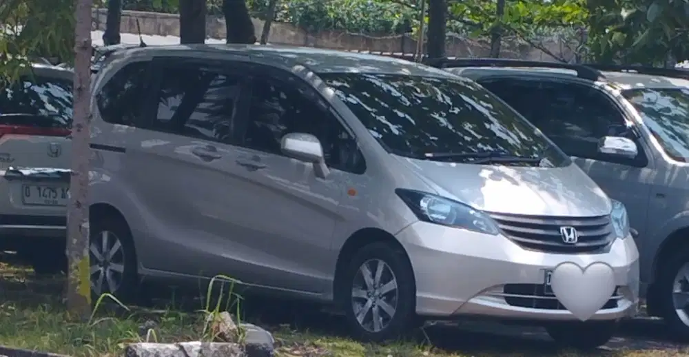 Honda Freed 2009 Bensin