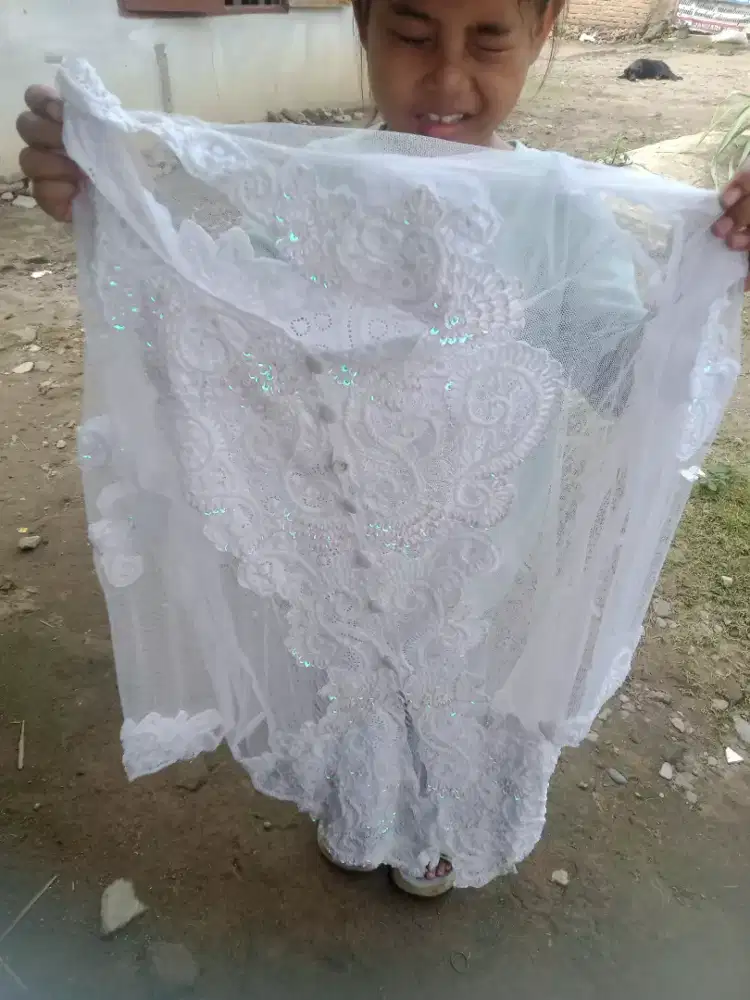 Baju kebaya Putih