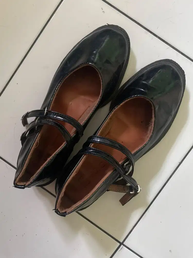 Flat Shoes Mary Jane Hitam