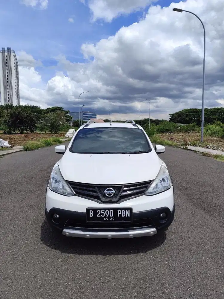 Nissan Grand Livina X-Gear Matic 2015