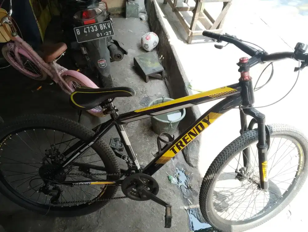 SEPEDA MTB 37.5 INCH (SECOND)