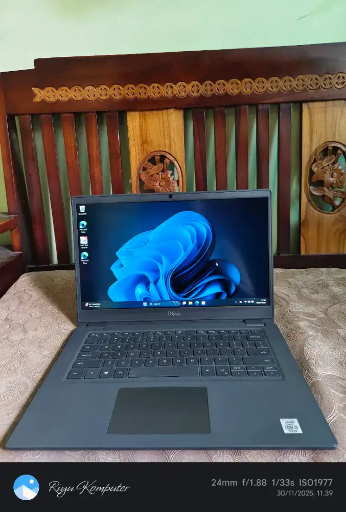 Laptop Dell Latitude Core i3 gen 10