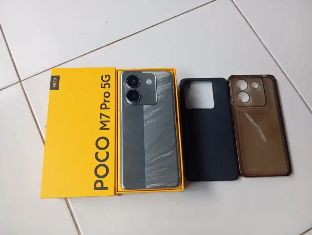 Dijual Poco M7 Pro 5g 8/256 Silver, seken like new