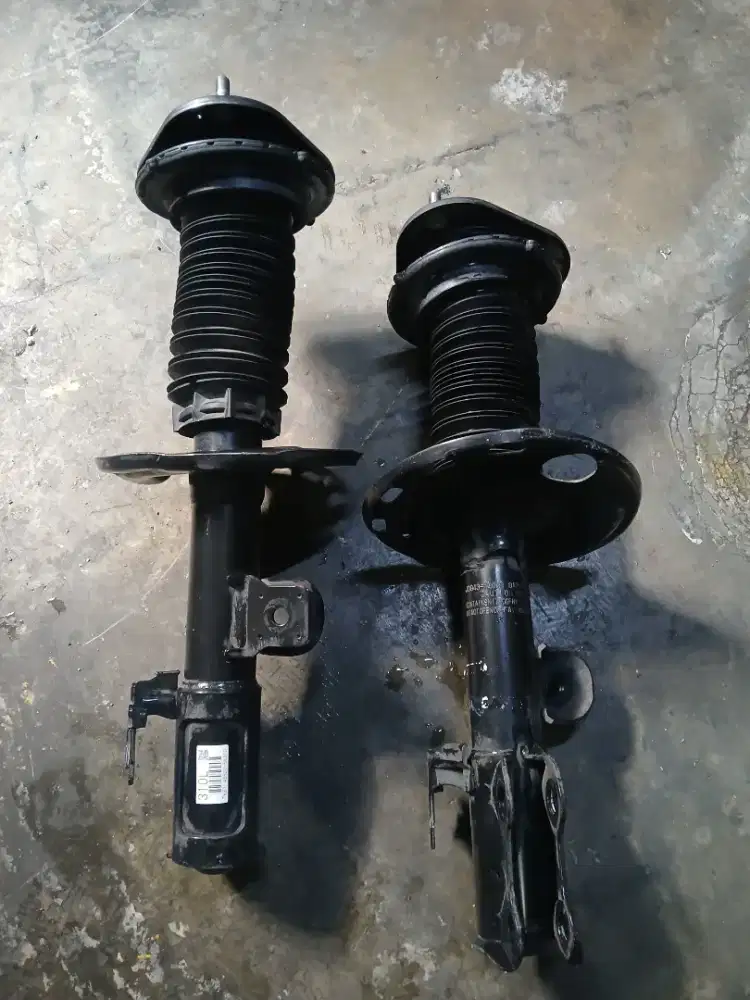 Shockbeker toyota vellfire 2018