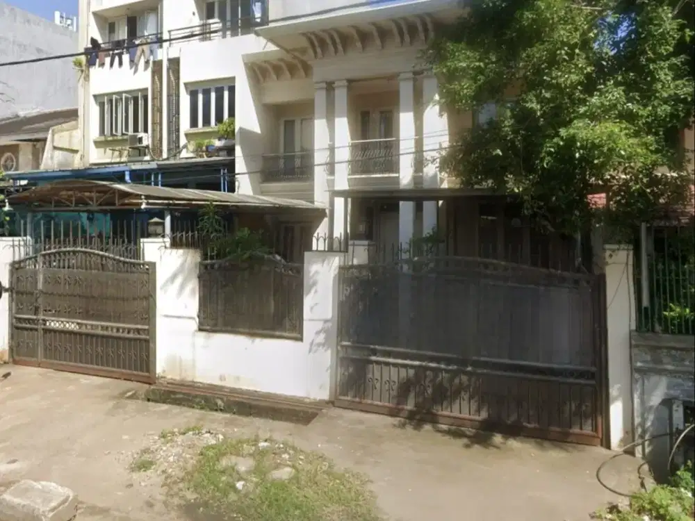 Rumah Arteri Gading Kelapa Gading 10x28m 2 lantai, cocok untuk usaha, sangat strategis