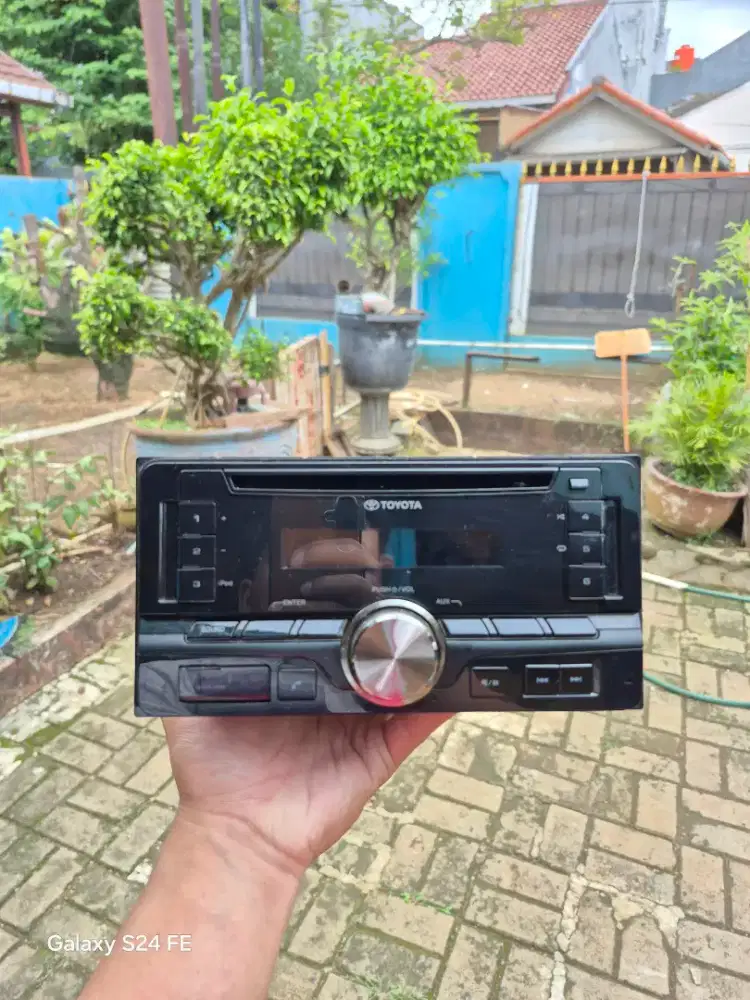 Headunit avanza veloz 2015