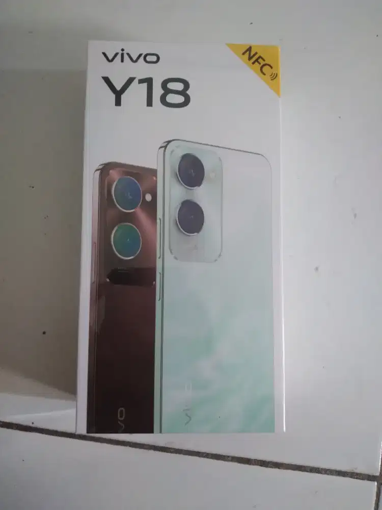 Jual hp vivo y18 ram 4/128 kondisi masih baru tersegel BU jual rugi