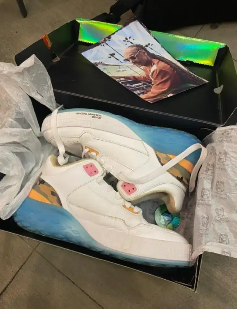 SKECHERS SNOOP DOGG SIZZLE WHITE 45 NOT NIKE ADIDAS JORDAN SAMBA NB ON