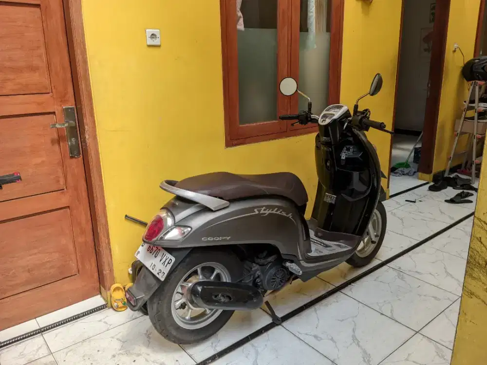 Scoopy 2018 stylish coklat