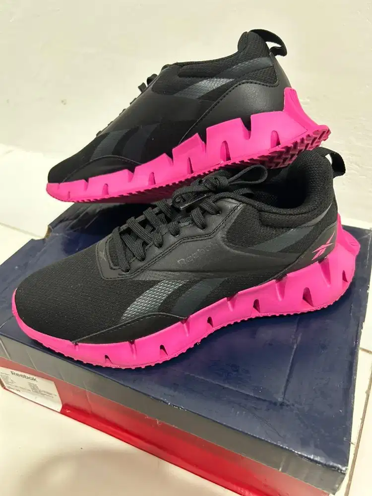 Reebok Sepatu Running