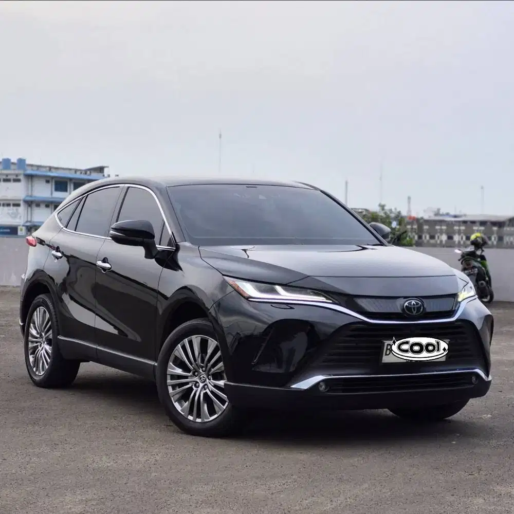 Toyota Harrier Z Premium sound 2022 CBU