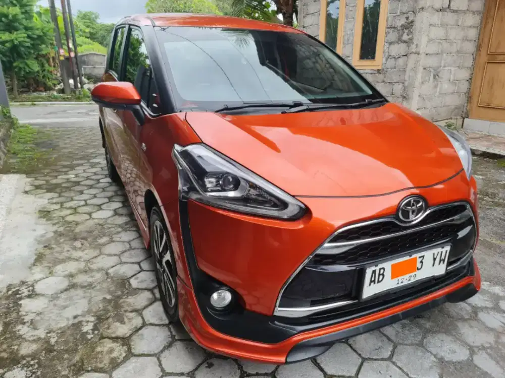 TOYOTA SIENTA Q 2017 SIAP PAKAI